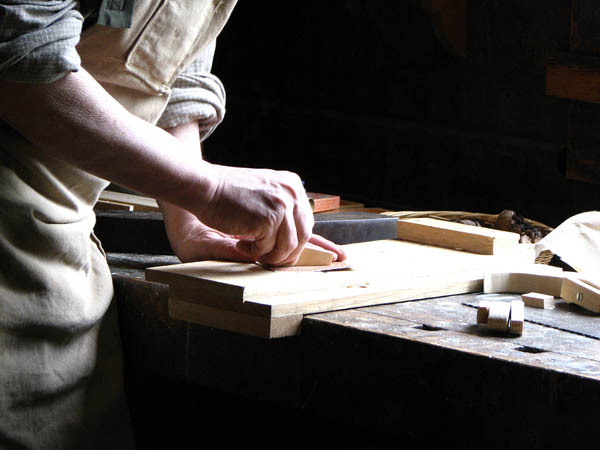 Nuestra <strong>carpintería de madera en  Tírig</strong> es una empresa de <strong>herencia familiar</strong>, por lo que  contamos con gran <strong>experiencia </strong>en la profesión.